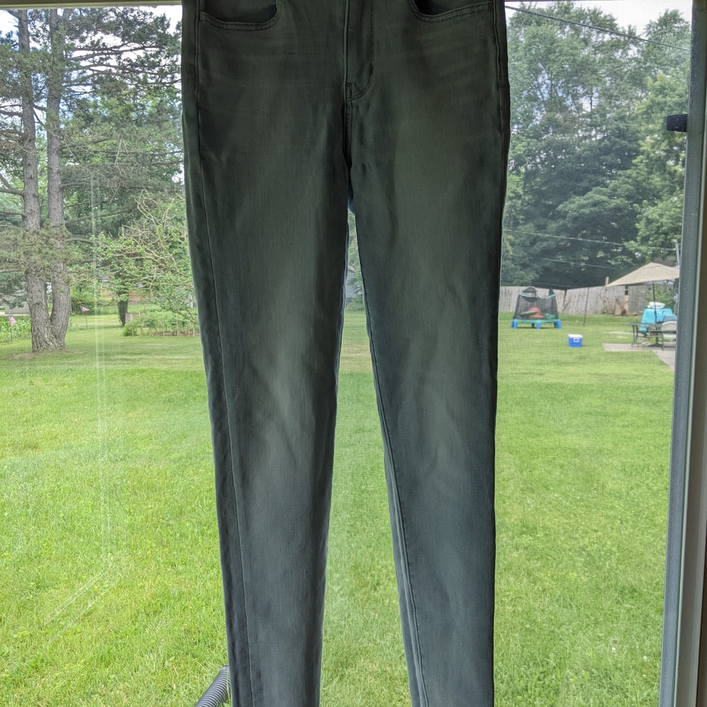 American Eagle Outfitters Light Blue Super Stretch Jeans